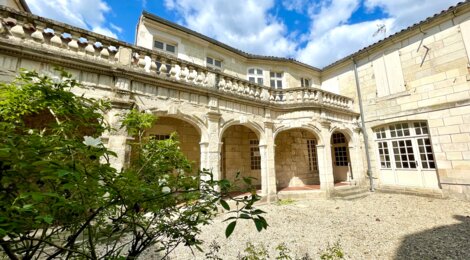 Programme immobilier neuf : 16, rue Saint-Michel - Saintes, logements rénovés et cadre historique près des berges de Charente (17100) - Référence : 14544