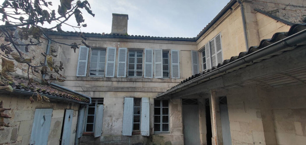 Programme immobilier neuf VILLA PALLADIA - Saintes réhabilitation proche centre ancien (17100) - Référence : 16988
