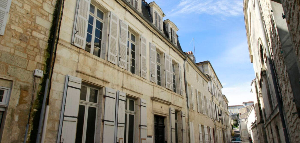 Programme immobilier neuf VILLA PALLADIA - Saintes réhabilitation proche centre ancien (17100) - Référence : 16988